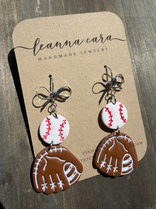 Handmade - Polymer Clay Baseball mitt Earrings