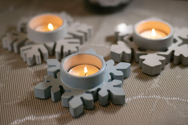 Set of 3 Snowflake tealight holders