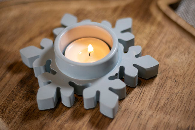 Set of 3 Snowflake tealight holders