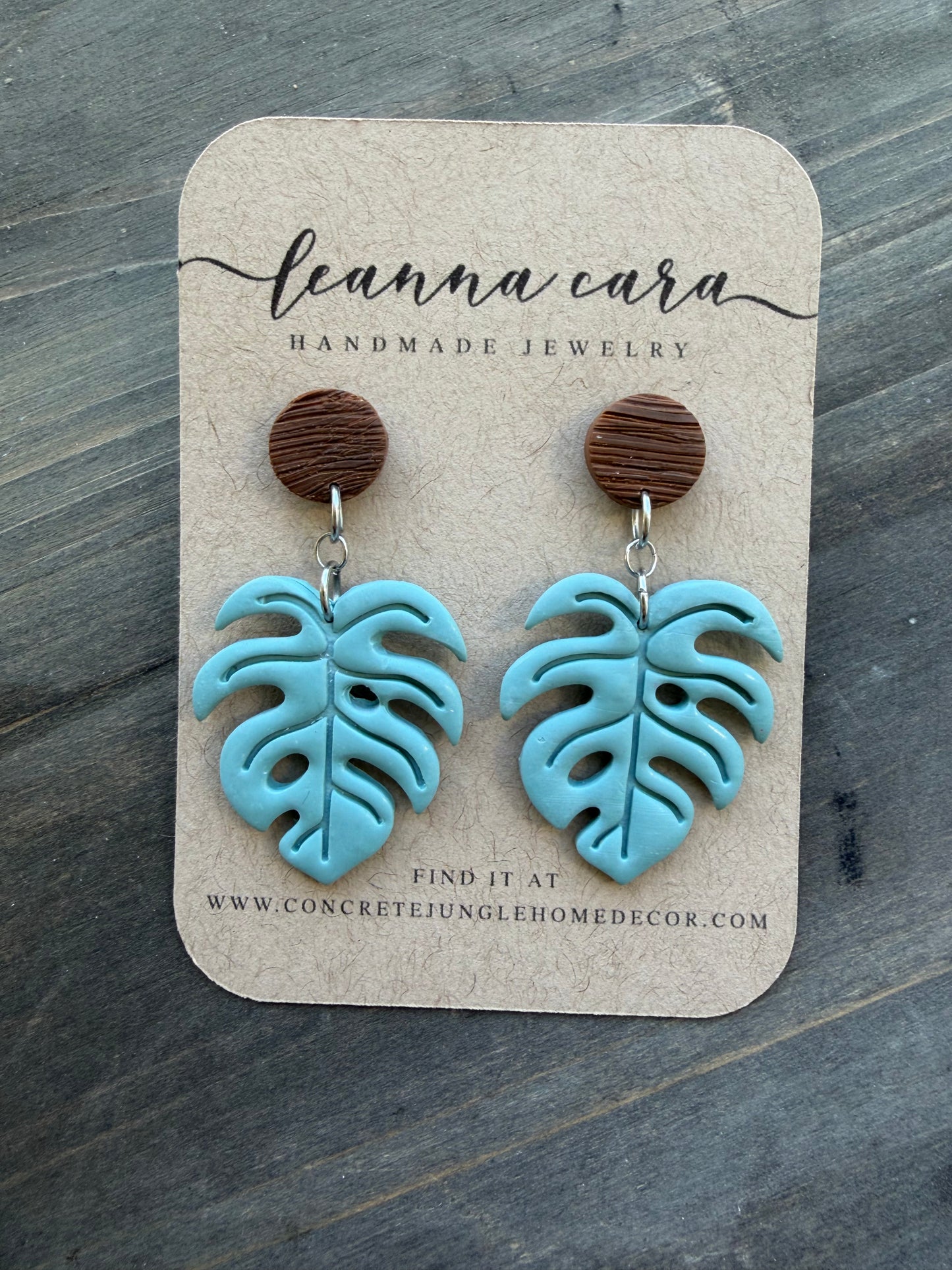 Handmade - Polymer clay Large sage monstera leaf Clay Earrings l (Copy)