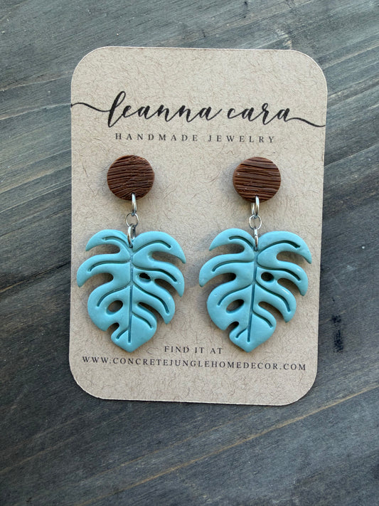 Handmade - Polymer clay Large sage monstera leaf Clay Earrings l (Copy)