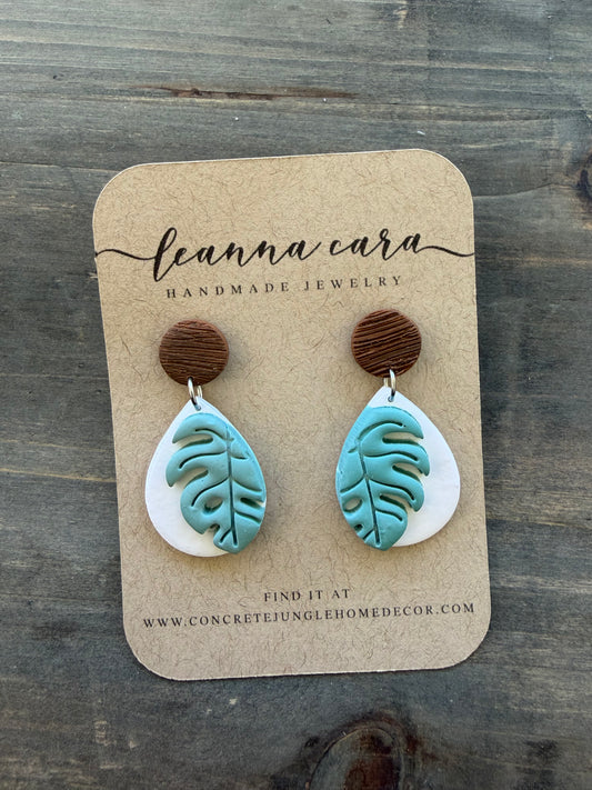 Handmade - Polymer clay monstera drop Clay Earrings l
