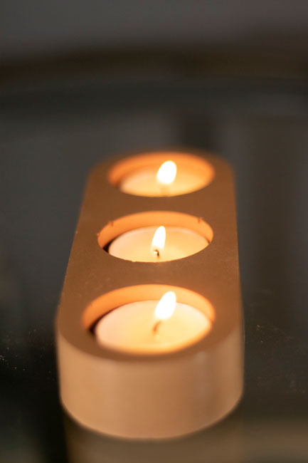 3 candle tealight holder