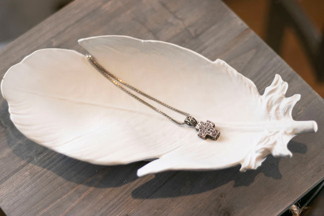 Large Feather Catch-all tray